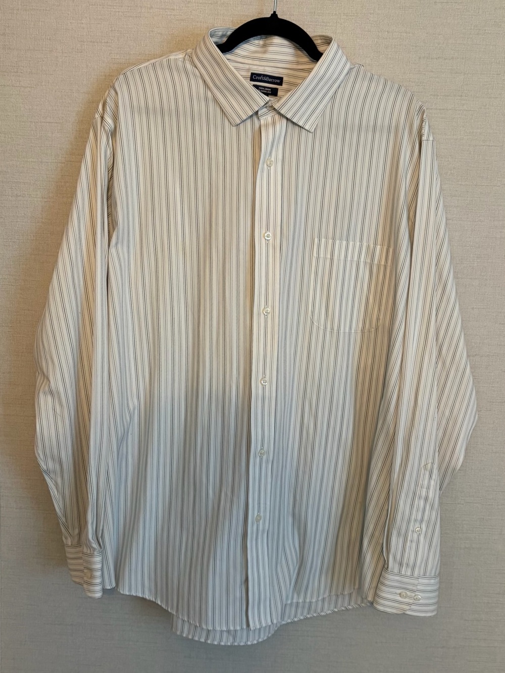 Croft & Barrow Men's Size 18.5, 36/37 Striped Button-Down Shirt